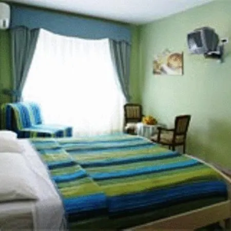 ベッド・アンド・ブレックファスト Ai Musei Vaticani Bb 2*